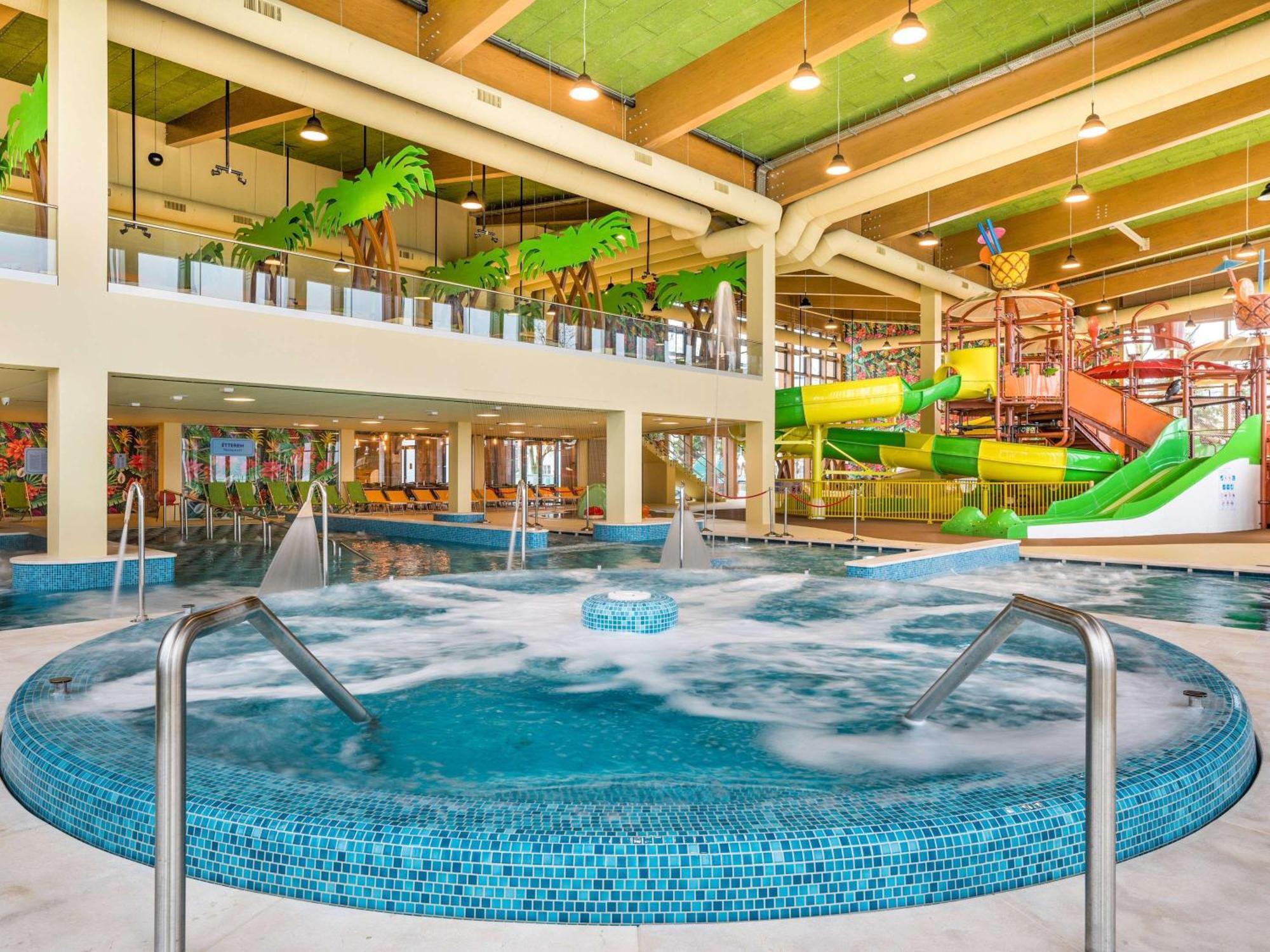 Moevenpick Balaland Resort Lake Balaton Szántód Esterno foto